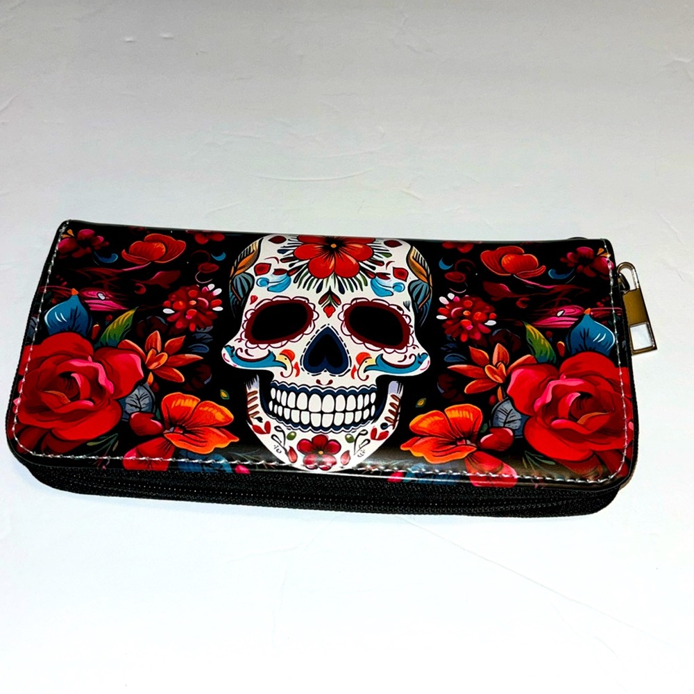 Sugar skull clutch